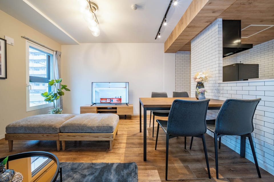 Flat-screen TV