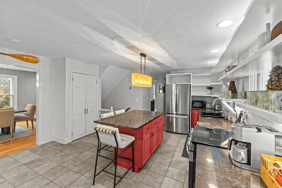 Stowe Valley Haven - Beautiful redesigned 4BR home (4609)