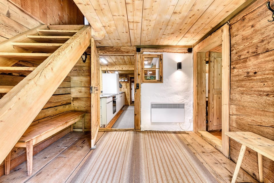 Hallway in the Lutzklang mountain lodge in Raggal in the Großen Walsertal.