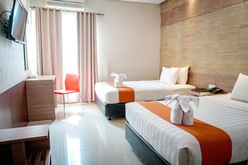 Deluxe Twin Room | Desk, soundproofing, free WiFi