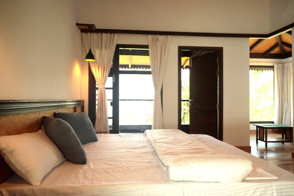 Deluxe Double Room, Balcony, Hill View | Desk, laptop workspace