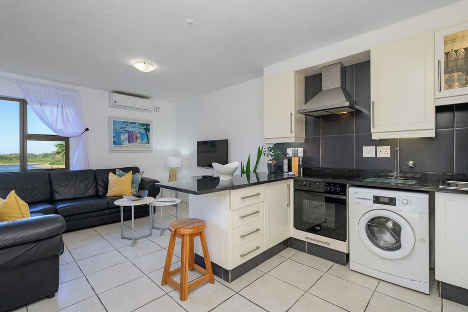 Standard Villa, Garden View | Private kitchen | Electric kettle