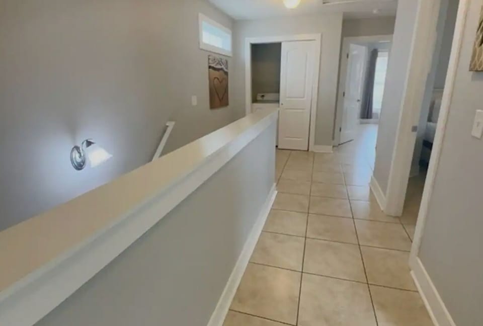 Upstairs landing perfect for kids or quiet reading nook