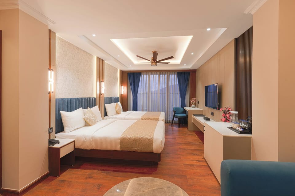 In-room safe, WiFi (free)