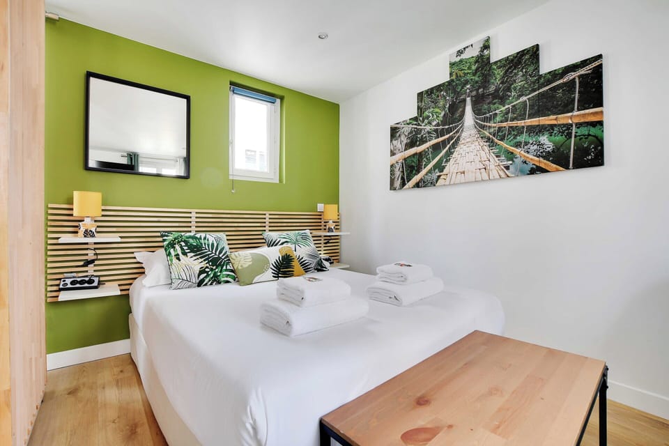 Apartment | 1 bedroom, iron/ironing board