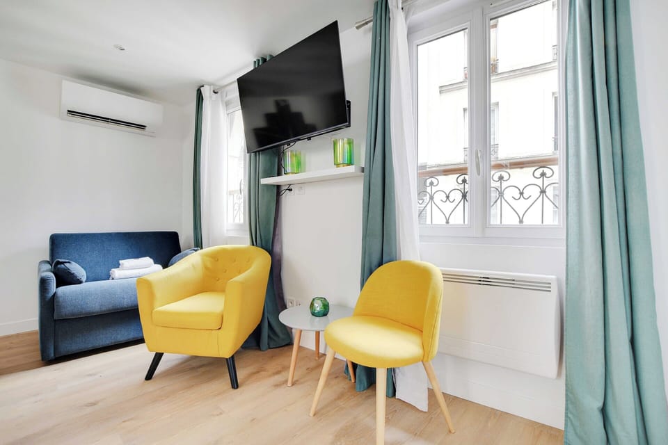 Apartment | Living area