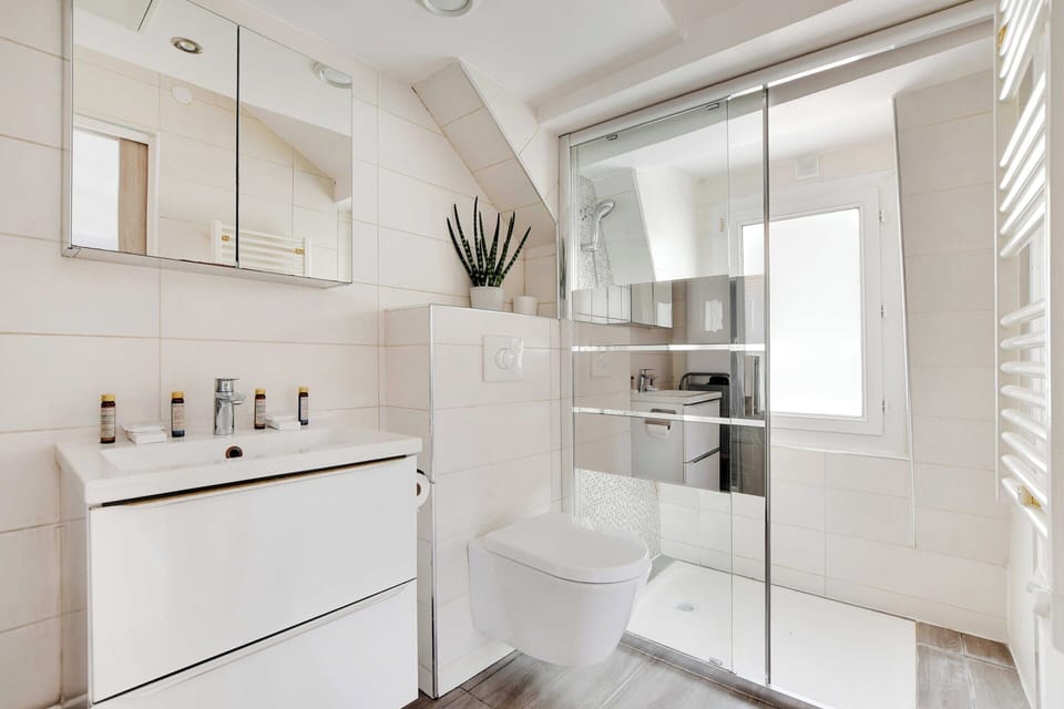 Apartment | Bathroom
