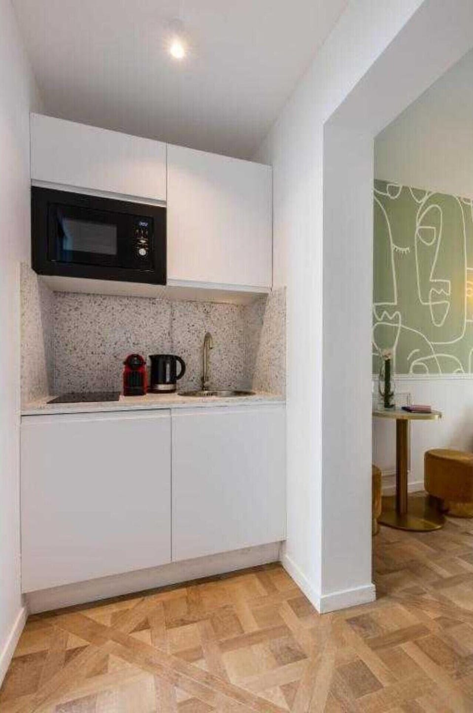 Apartment | Private kitchen | Stovetop
