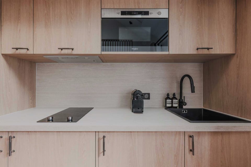 Apartment | Private kitchen | Fridge, microwave, coffee/tea maker, electric kettle
