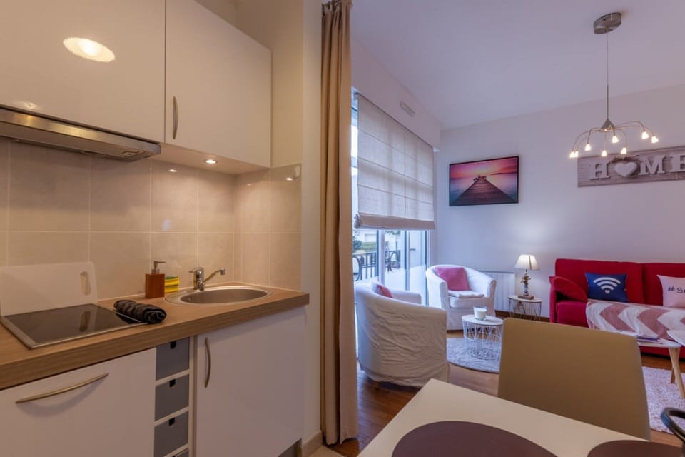 Apartment | Private kitchen | Toaster