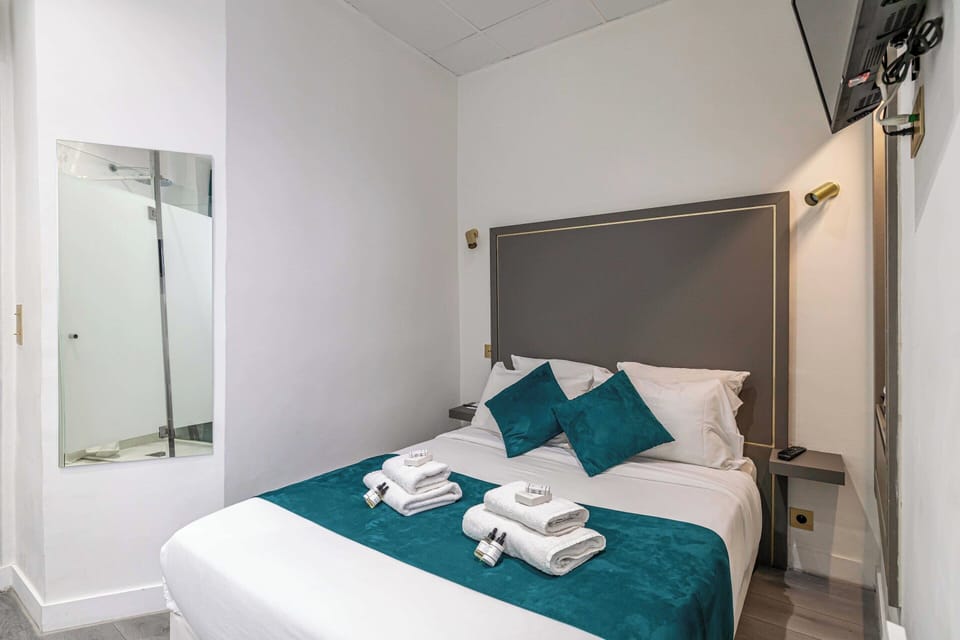 Apartment | 1 bedroom, bed sheets