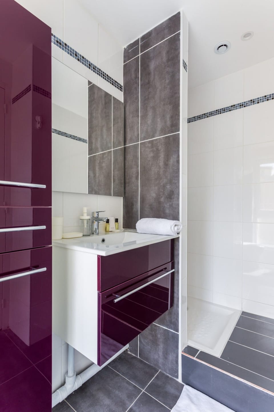 Apartment | Bathroom