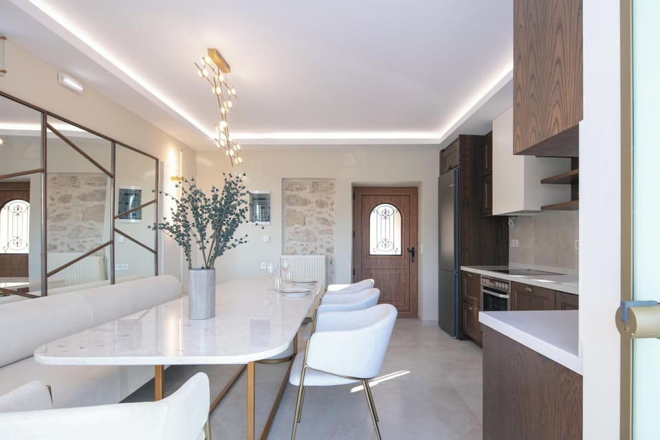 Luxury Villa, Private Pool, Mountain View | Private kitchen | Full-size fridge, microwave, oven, stovetop