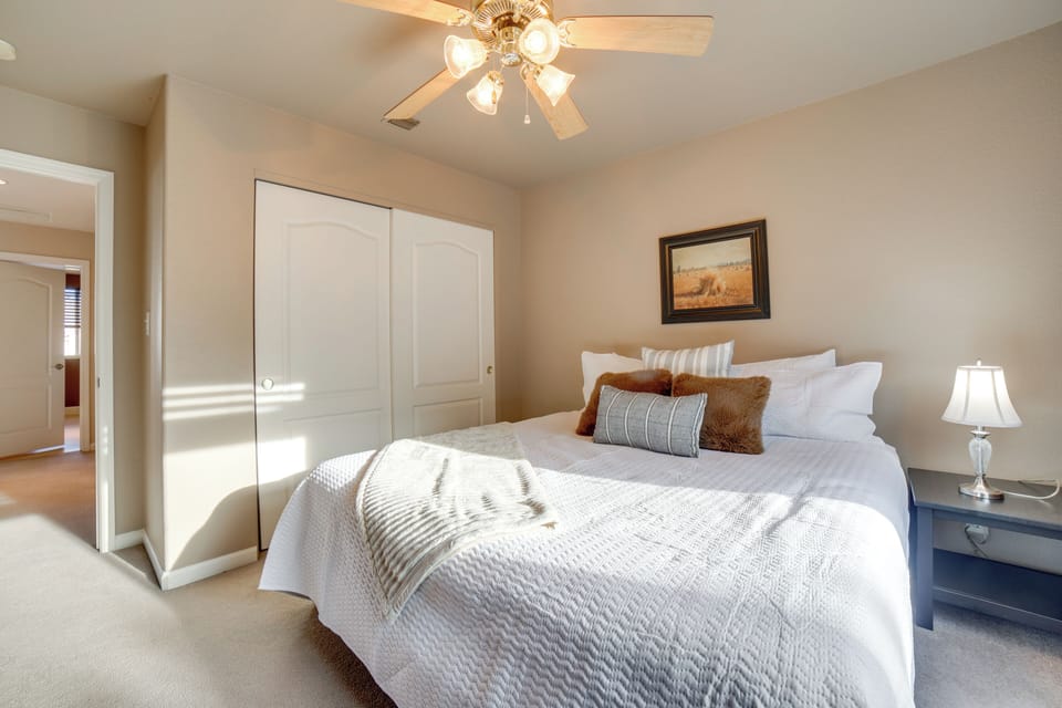 House (3 Bedrooms) | Interior