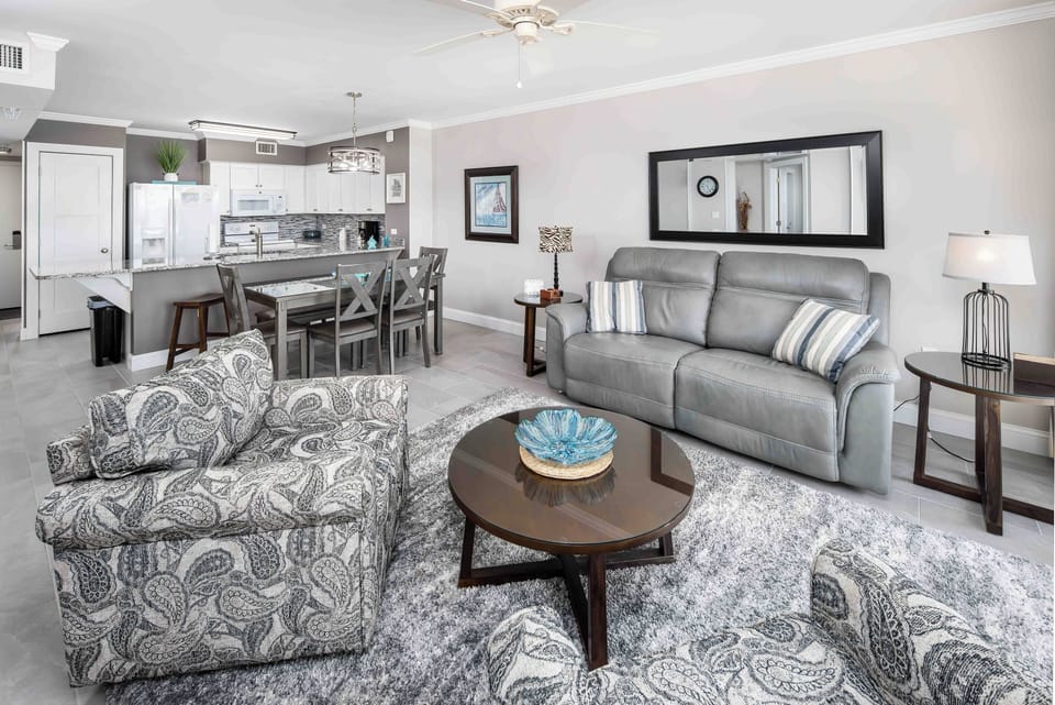 Island Princess #604 Living Room