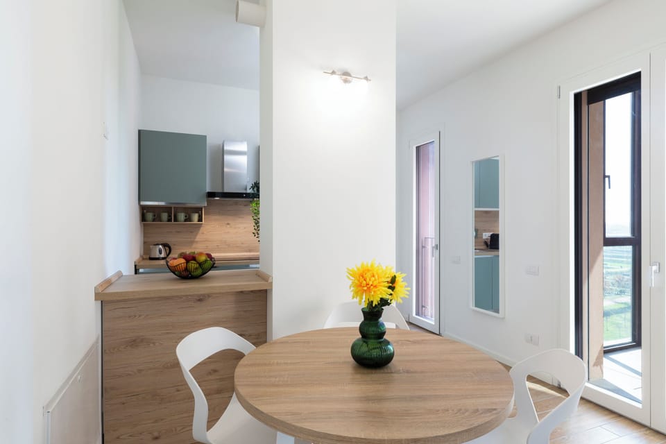 Luxury Studio, City View | Private kitchen | Mini-fridge, oven, stovetop, dishwasher