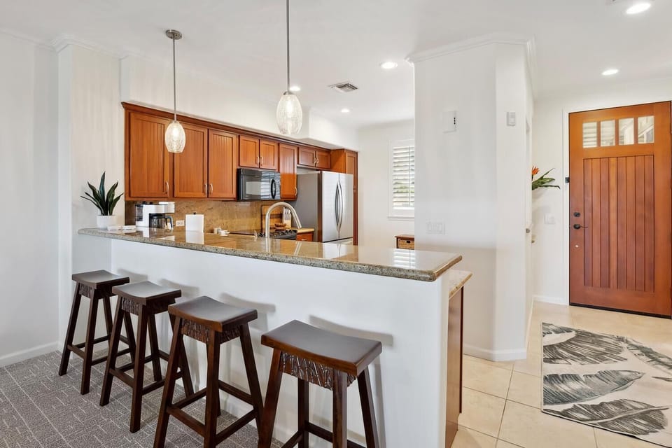 Villa, Multiple Beds (Waikoloa Beach Villas F32) | Private kitchen | Toaster, rice cooker, blender, coffee grinder