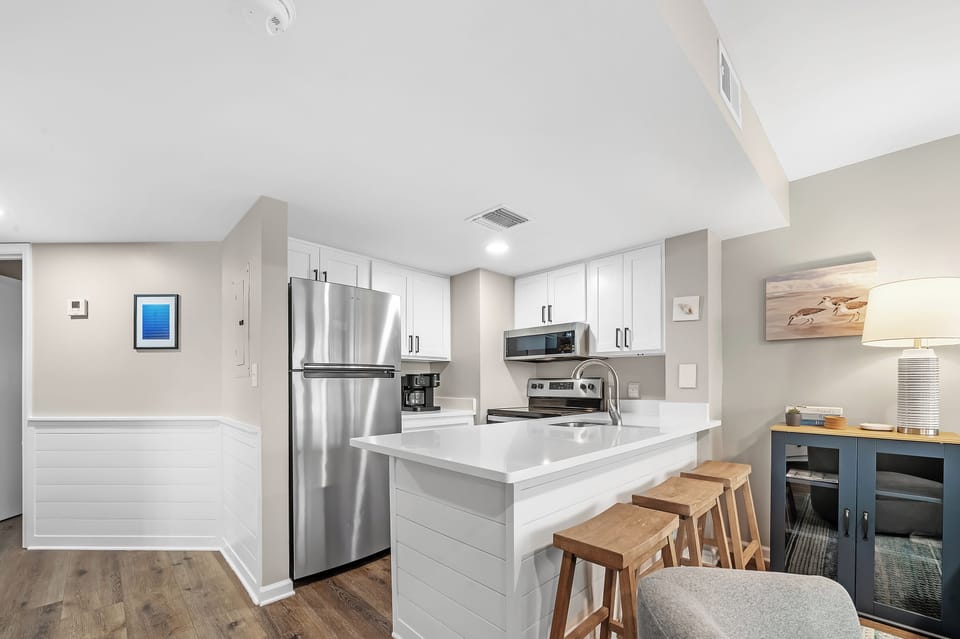 Kitchen with Bar and Seating