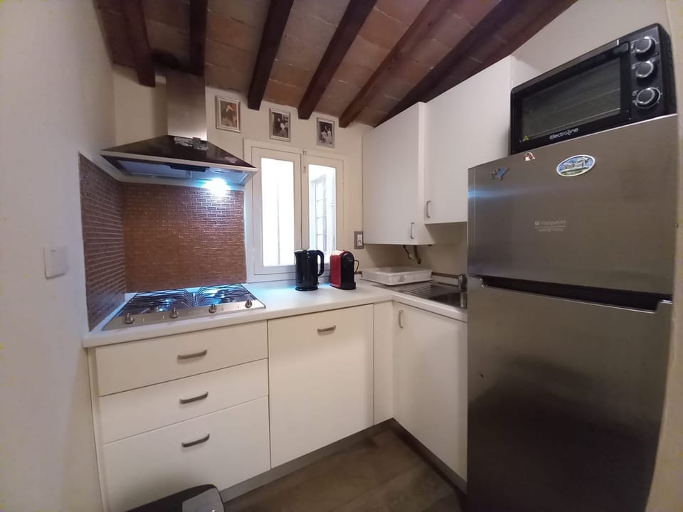 House | 1 bedroom
