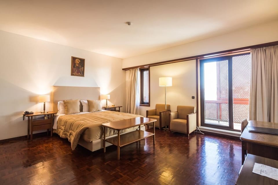 Superior Double Room | Desk, soundproofing, free WiFi, bed sheets