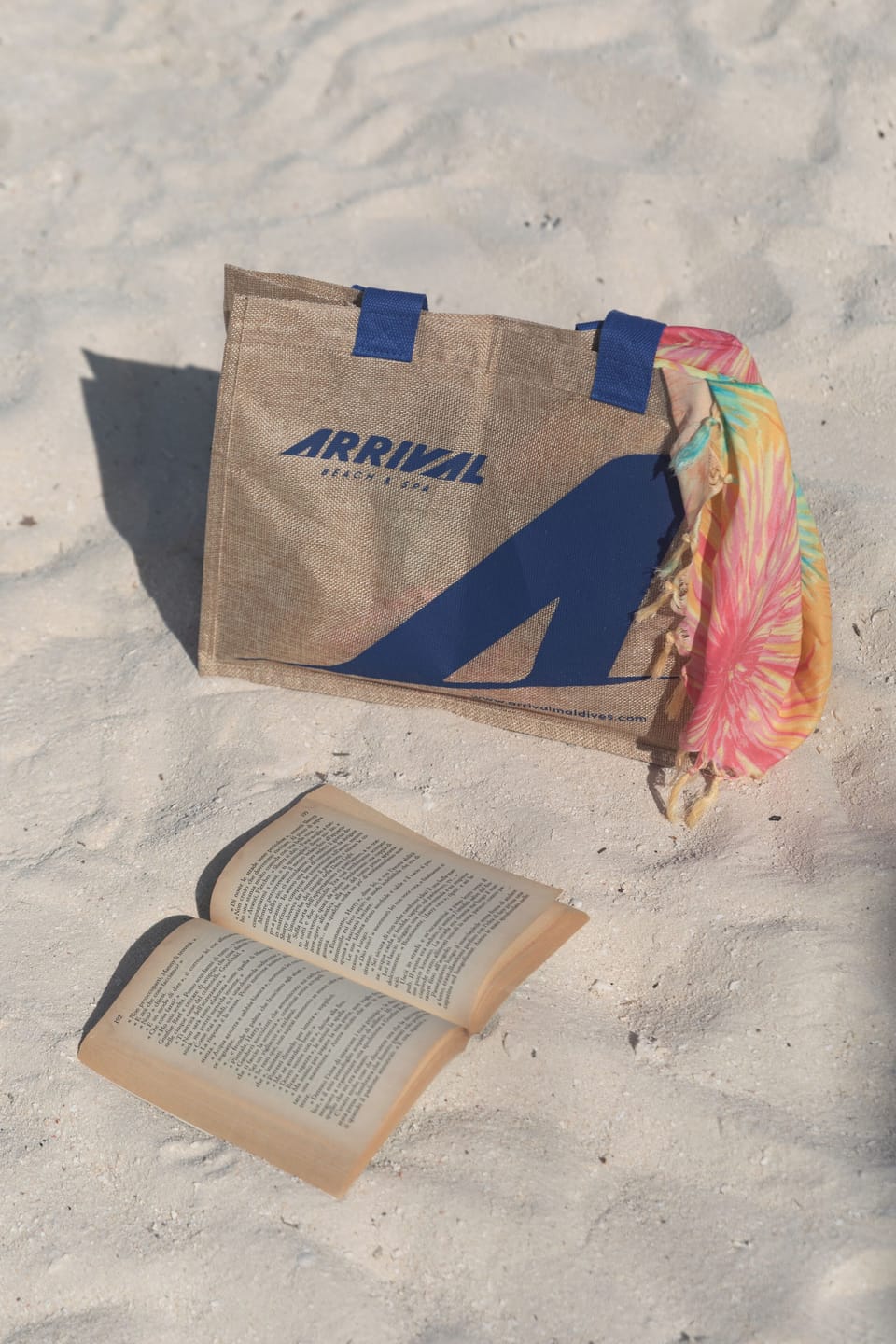 Beach nearby, white sand, beach towels