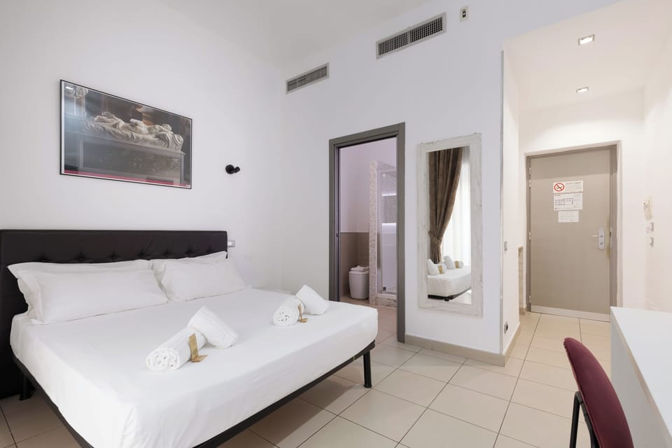 Deluxe Double Room, City View | Desk, soundproofing, iron/ironing board, free WiFi