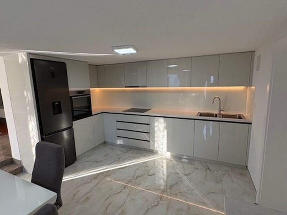 House | Private kitchen | Highchair