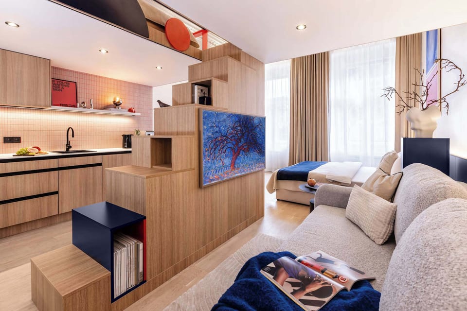 The main level of the apartment