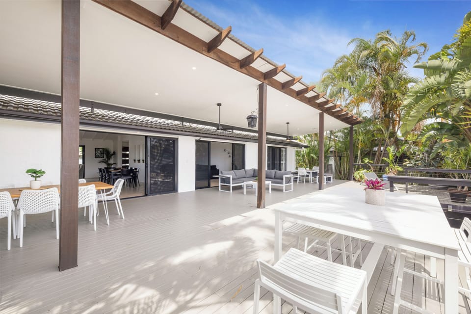 Pool Area 