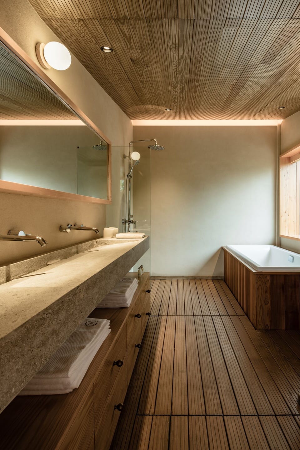 Hair dryer, slippers, heated floors, towels