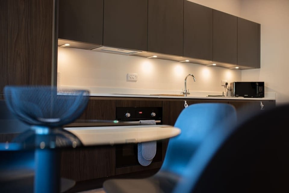 Ample lighting for food preparation