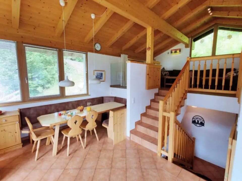 House | 4 bedrooms, bed sheets