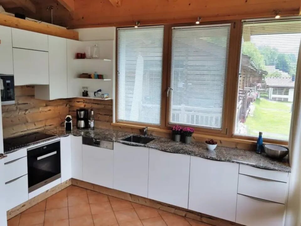 House | Dining