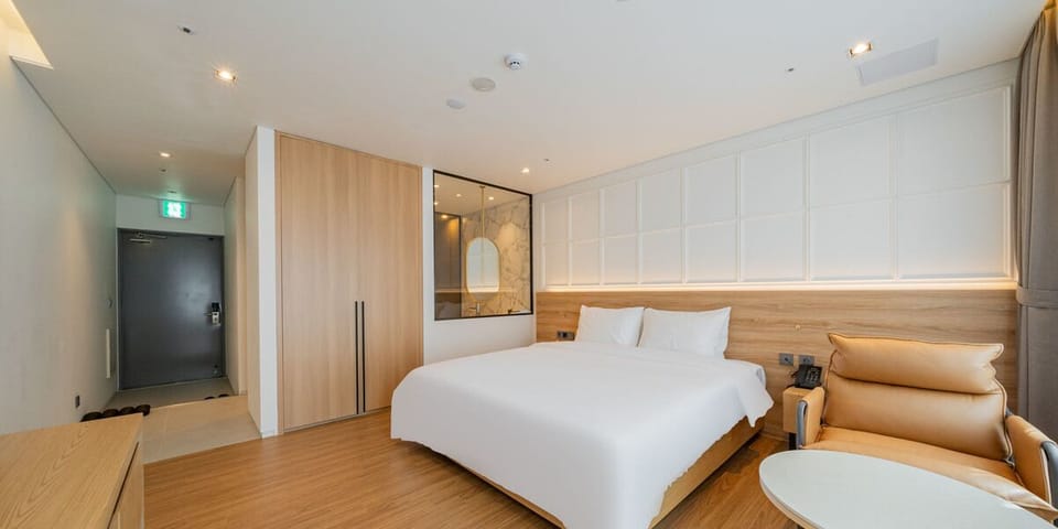 King Room | Interior detail