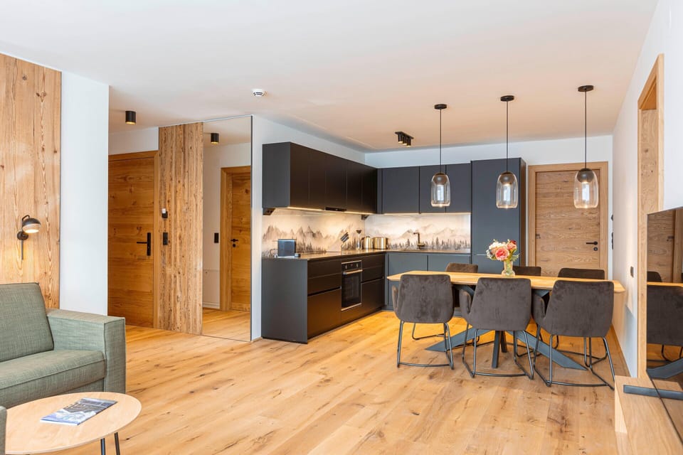 Apartment | Dining