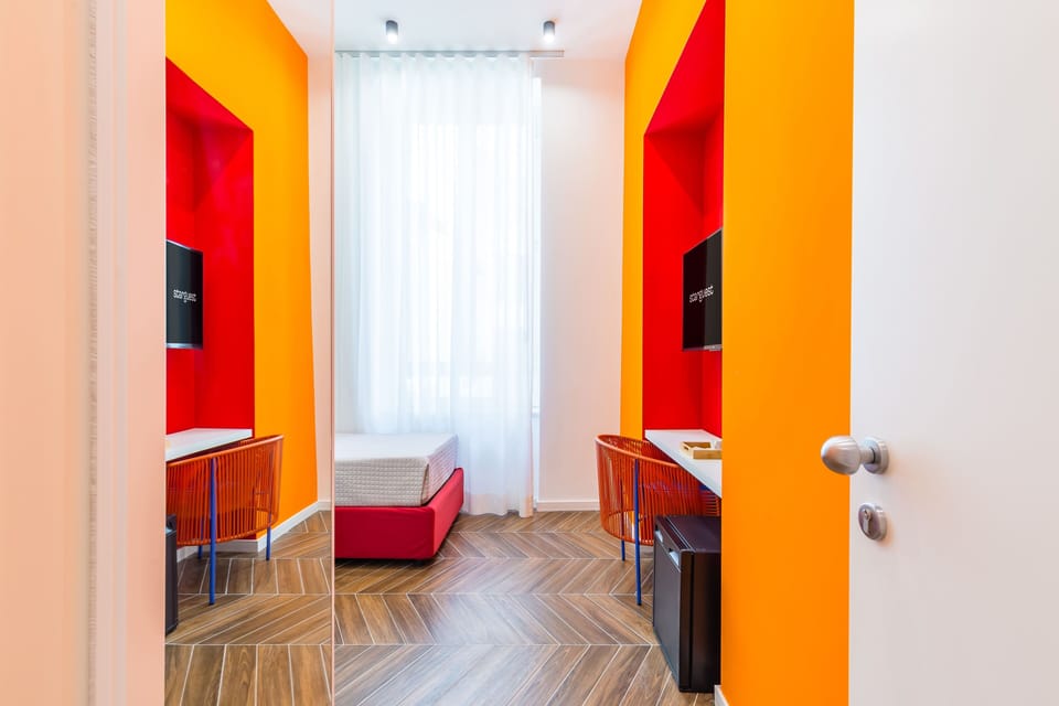 Single Room, Private Bathroom | Blackout drapes, soundproofing, free WiFi