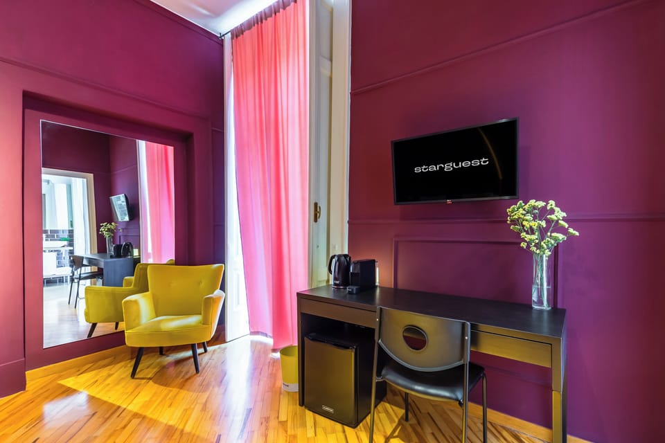 Double Room, Private Bathroom | Desk, laptop workspace, soundproofing, iron/ironing board (on request)