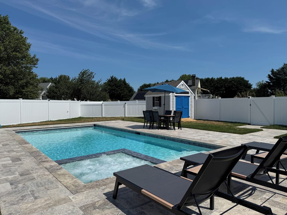 Enjoy relaxing in front of heated  saltwater pool and hot tub (2025)