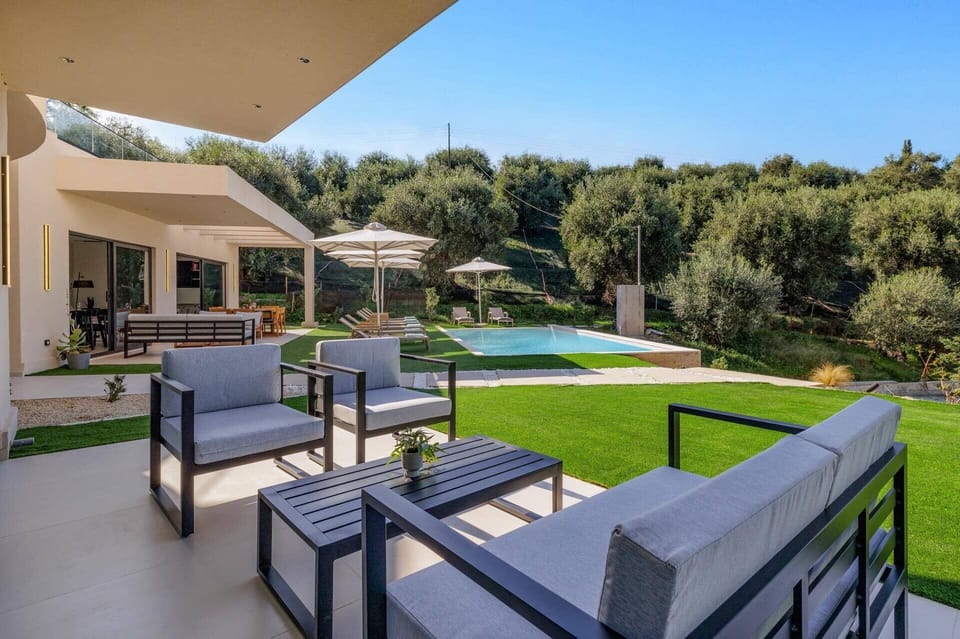 Villa Optima image