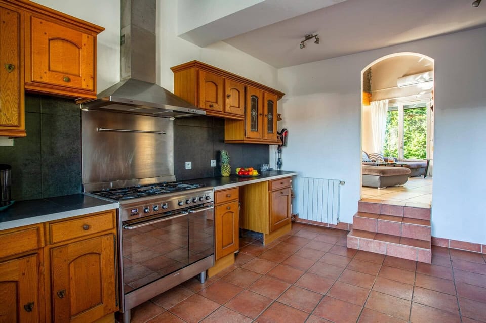 Villa Loupia image