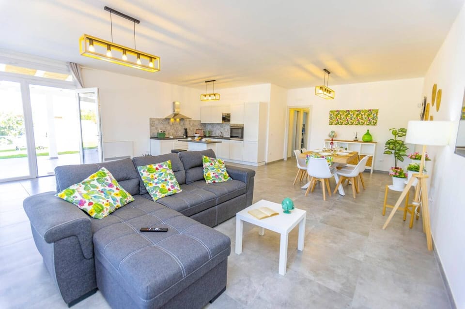 Villa Ficos image