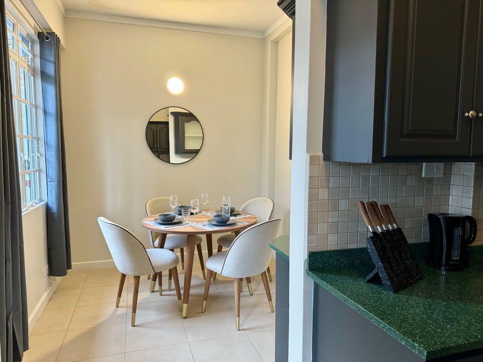 Val Verde 102 - Dining (3)