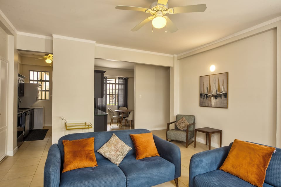 Val Verde 102 - Living Area