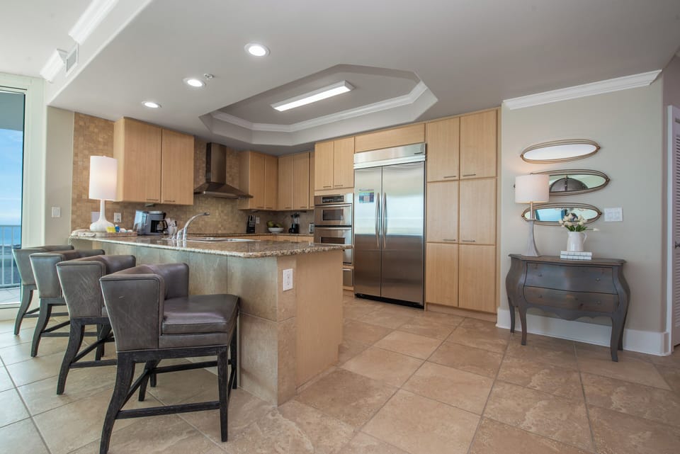 D710 Kitchen Area