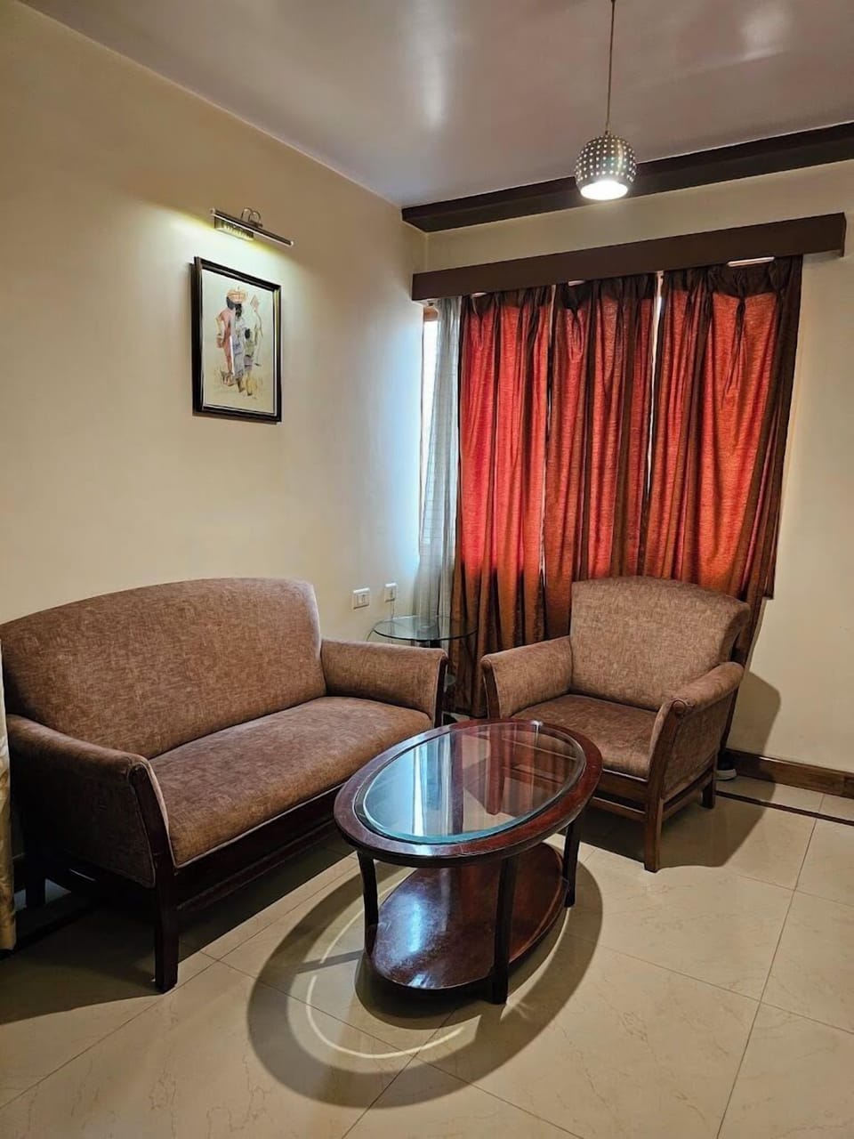 Vibe Vacation Suite Room | Desk, free WiFi, bed sheets