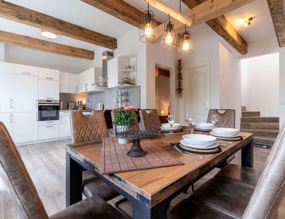 House | Dining