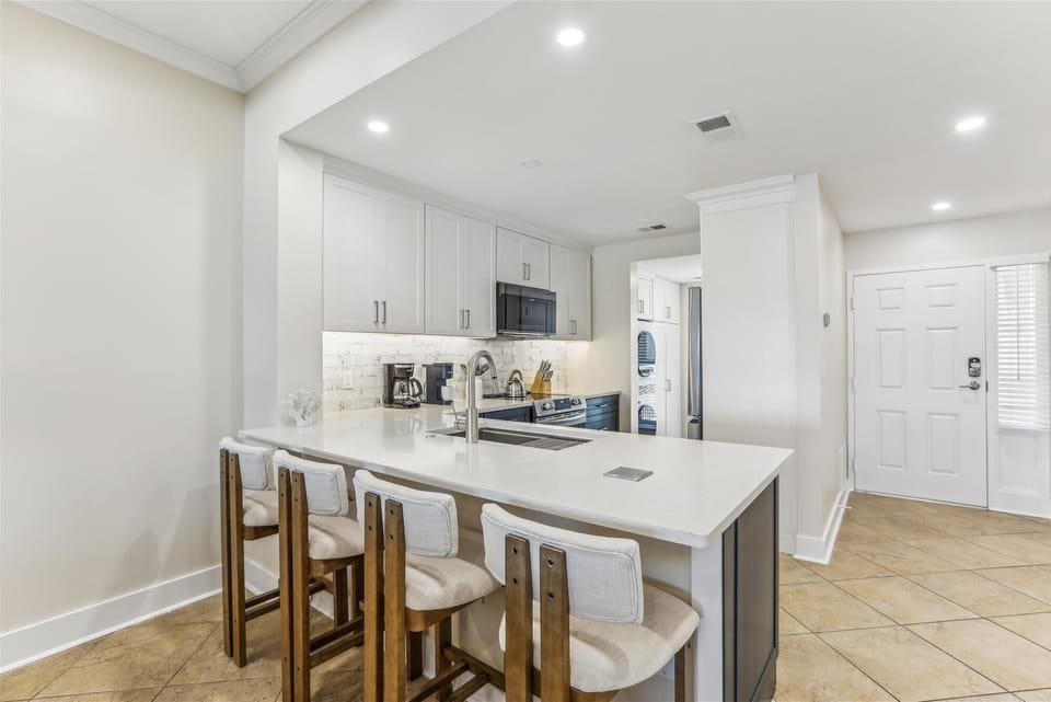 Beautiful Kitchen with Stainless Steel Appliances at 483 Captains Walk
