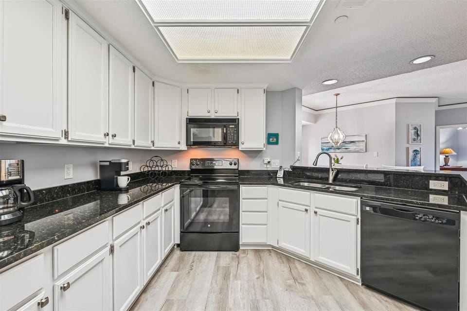 Kitchen at 406 Windsor Place