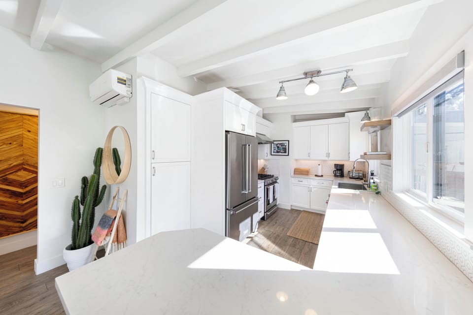 Large galley kitchen w/ granite counters