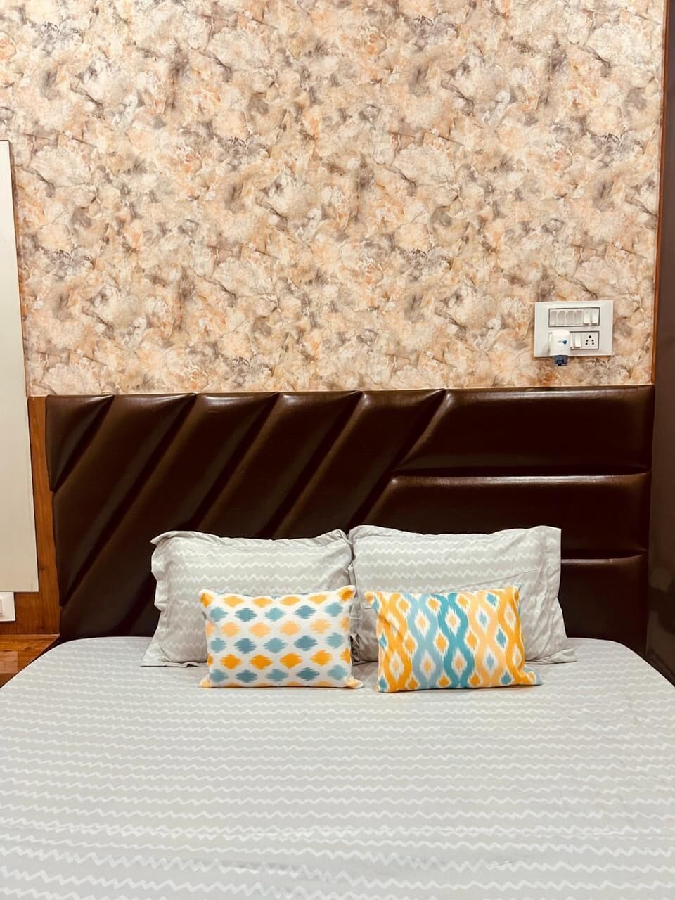 Classic Double Room, Park View | WiFi (free)